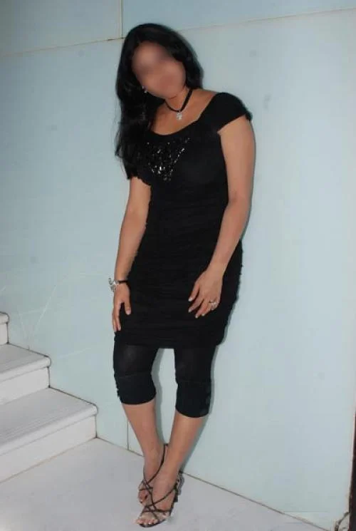 Call Girls Ratangarh